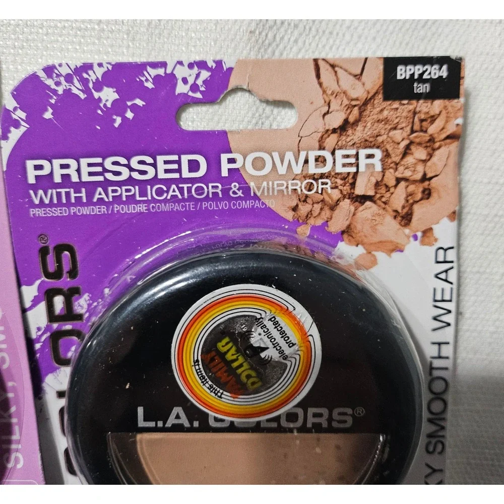 LA‎ COLORS Pressed Powder Tan BPP264 CBPP264 Silky Smooth Wear 2 Pack New